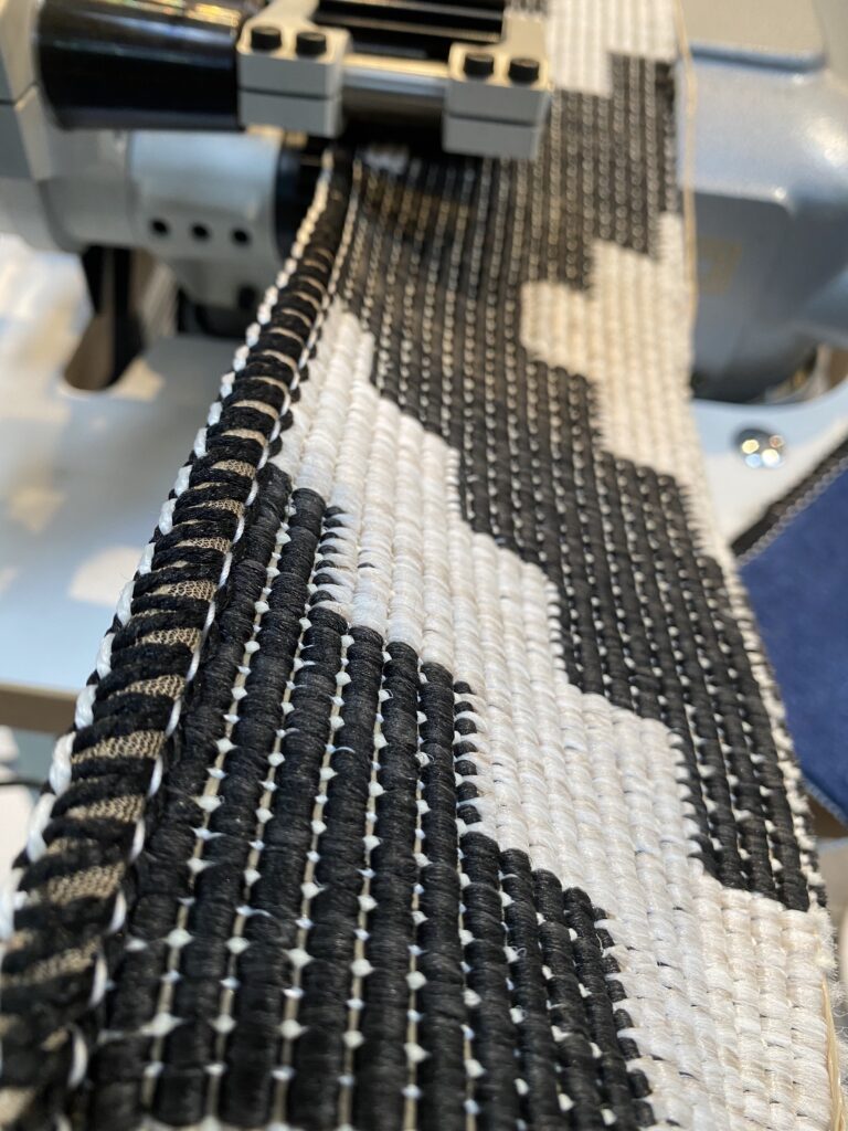 IS 5003 SP CARPET STITCH