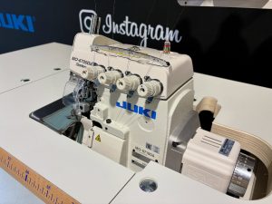 UKI MO-6716DA industriële overlockmachine met 5-draads safety steek