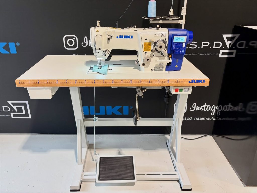 JUKI LZ-2284B 2-staps zigzag industriële naaimachine voor professioneel naaien van textiel en technische stoffen.