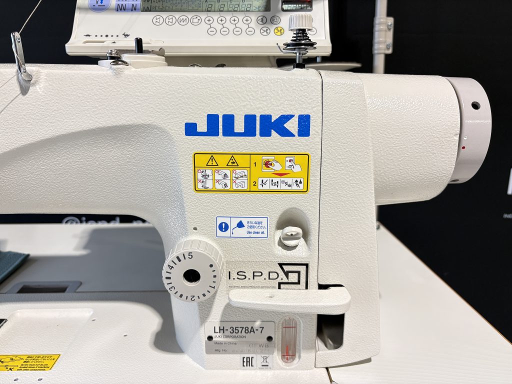 Industriële JUKI LH-3578A-7 naaimachine, geschikt voor zware stoffen en hoge snelheid