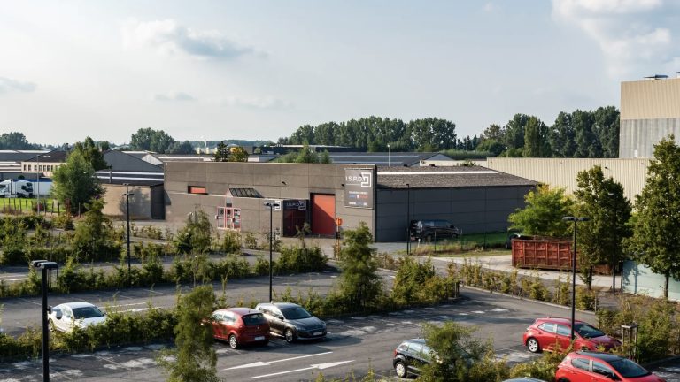 ISPD_FRONTBUILDING